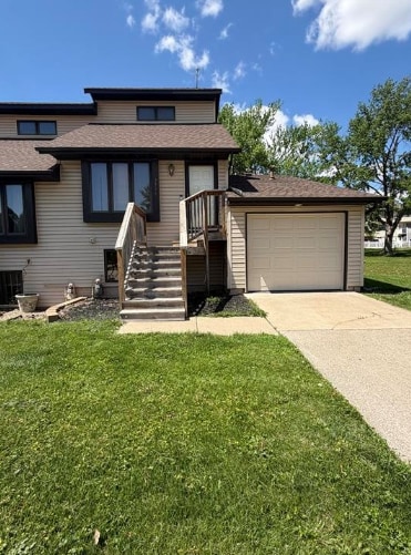 Building Photo - 3514 Fairview Dr Unit 3514