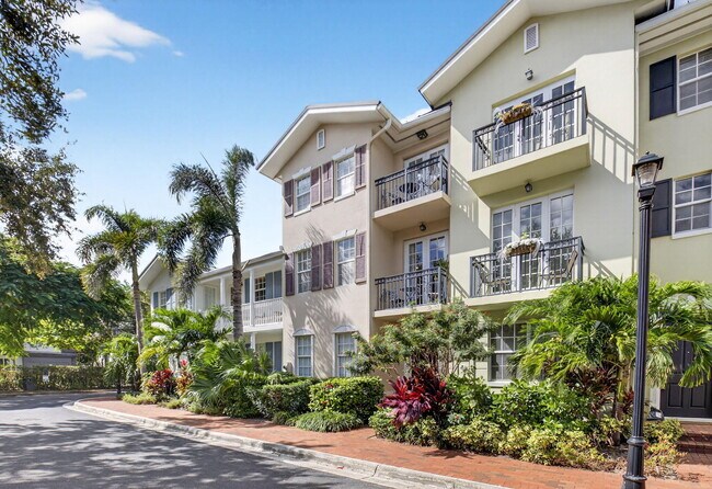 Photo - 1054 E Heritage Club Cir