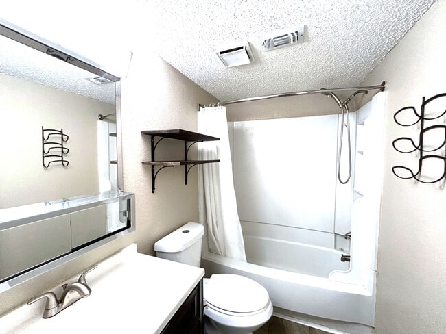 Photo - 2510 Grants Lake Blvd Unidad 56