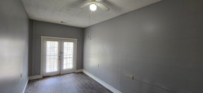 Photo - 6761 Whitten Pine Dr