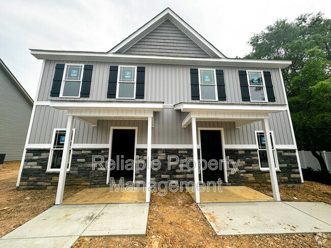 Building Photo - 916 Pond St Unit A Rental