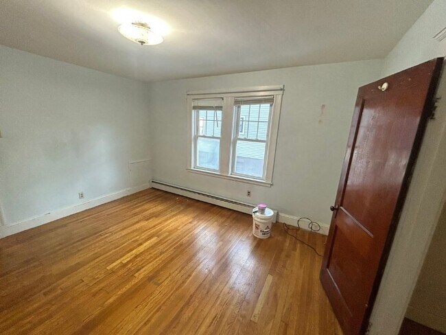 79 Bailey Rd Unit 3##