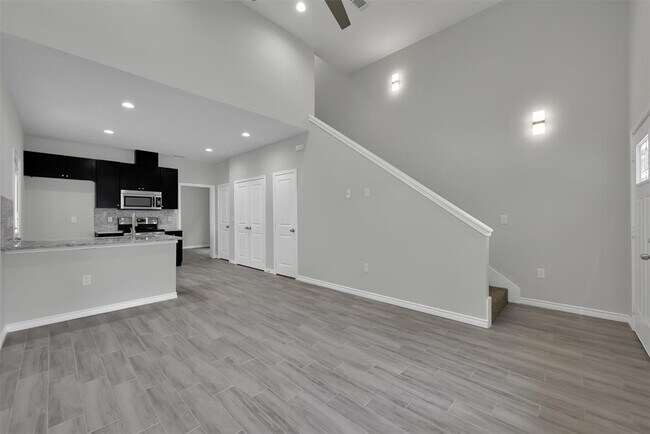 Photo - 16684 E Ivanhoe St