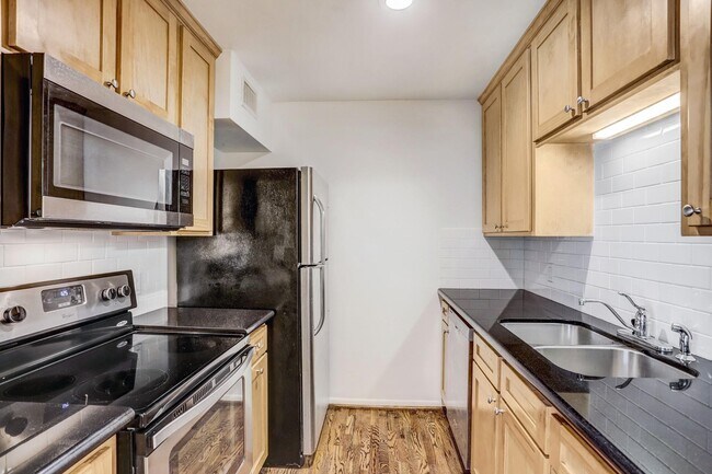 415 Hawthorne St Unidad 4