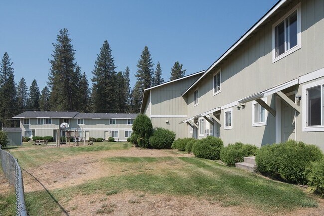 Photo - 1701 W 7th St