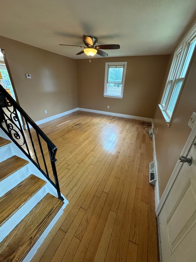 Photo - 92 Packard Way