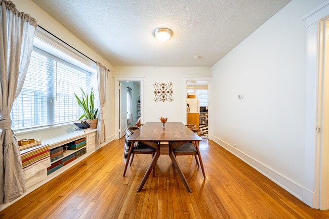Photo - 4152 McGee St Unit 2N