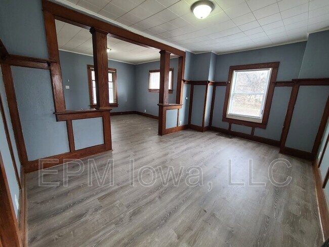 Photo - 406 Gable St.