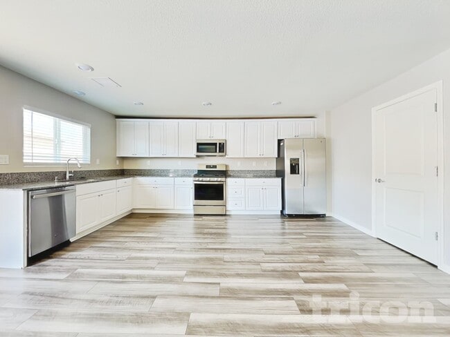 Photo - 8941 Elk Ravine Dr