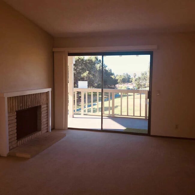8376 Riesling Way Unidad 8376
