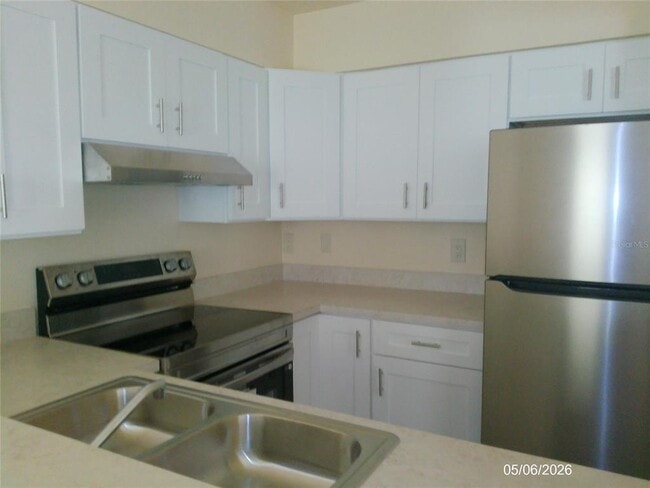 Photo - 920 W Carole St