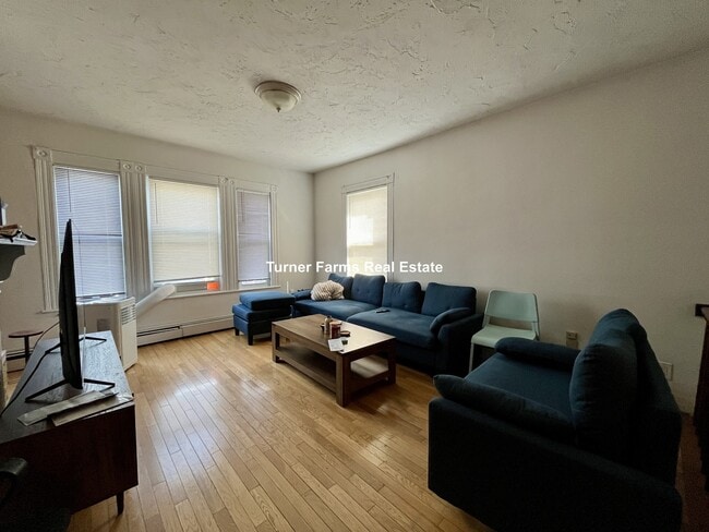 Photo - 64 Murdock St Unit 2