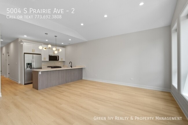 Photo - 5004 S Prairie Ave Unit 2