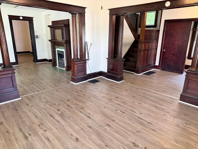 Photo - 3102 Francis St Unit Apt #1
