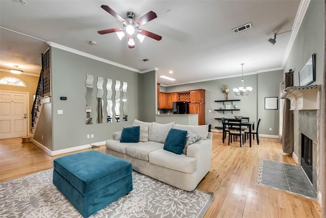 Photo - 5724 La Vista Dr