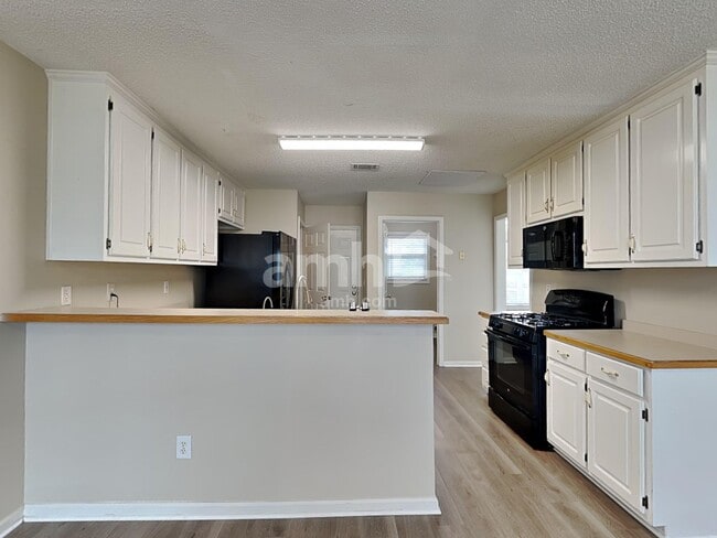 Photo - 811 Karie Dr