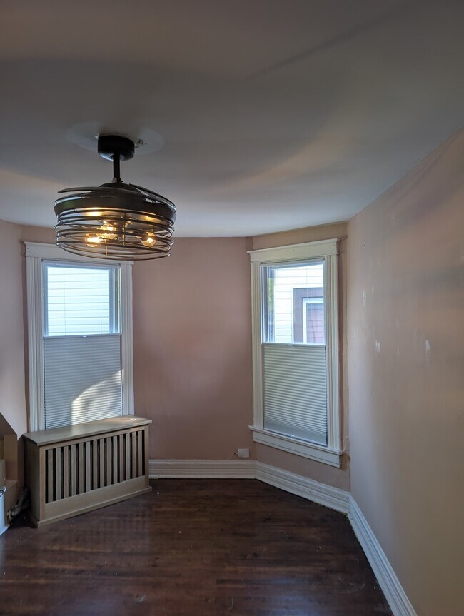 Photo - 1918 N Lawndale Ave