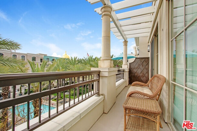 Photo - 589 Americana Way Unit Marc 423