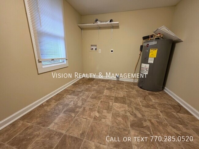 Photo - 219 Barrett Rd