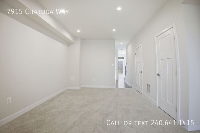 Photo - 7915 Chatuga Wy