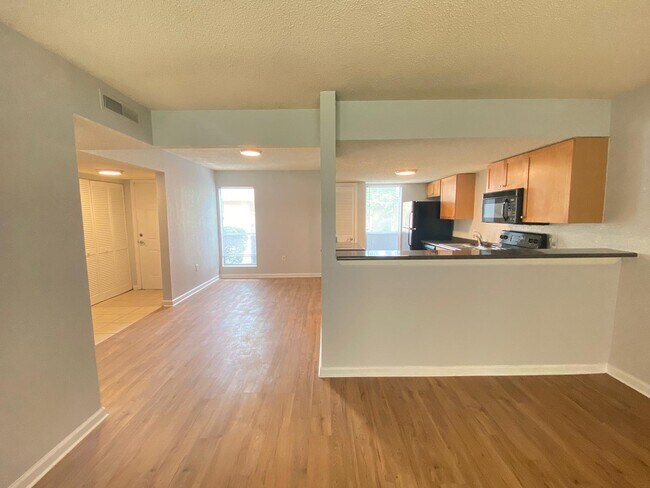 Photo - 1810 NW 23rd Blvd Unit 154