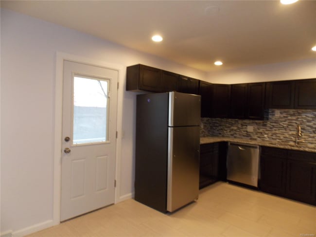 Photo - 3618 E 91st Ave