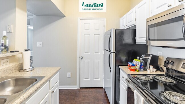 Photo - 411 Buckingham Rd Unit 0415.658872