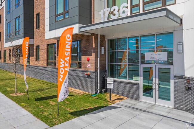 1736 Rhode Island Ave NE - Entrance - Mills Place