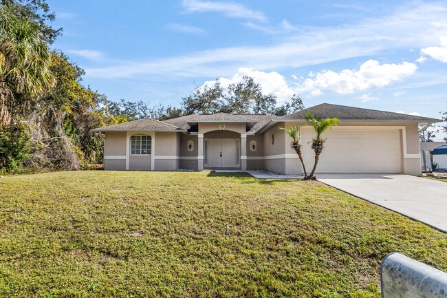 Building Photo - $1,895/month ** Furnished * Annual / Short... Rental
