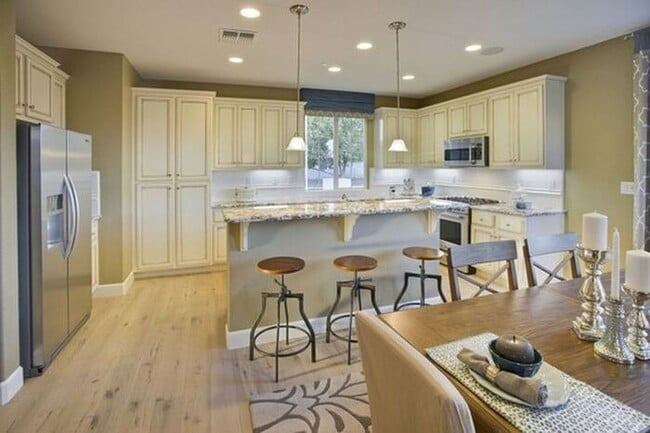 Photo - Beautiful Home in Lincoln! - 27 E Street