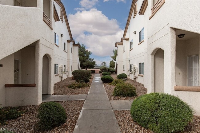 Photo - 5650 E Sahara Ave Unit 1048