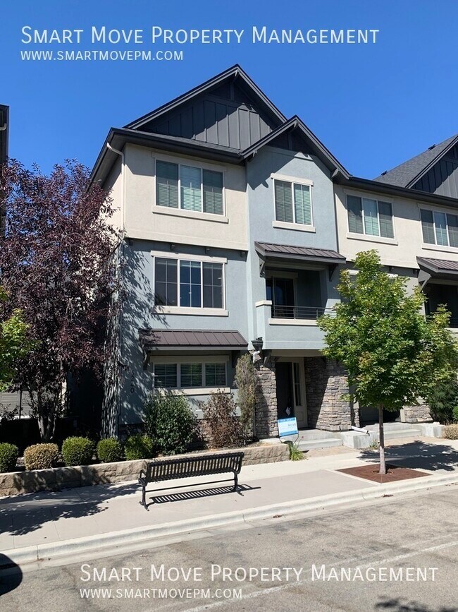 Photo - 3240 E Thoroughbred Ln Casa Adosada