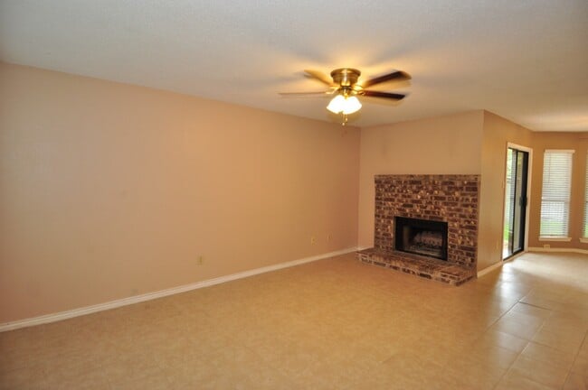 13405 Saddlebrook Trail Unit B