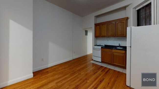 228 East 36 Street - 228 East 36 Street Apartamento Unidad 1C
