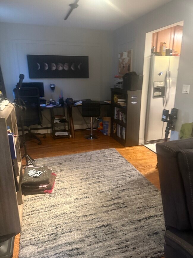 Photo - 2501 W Touhy Ave Unit 202