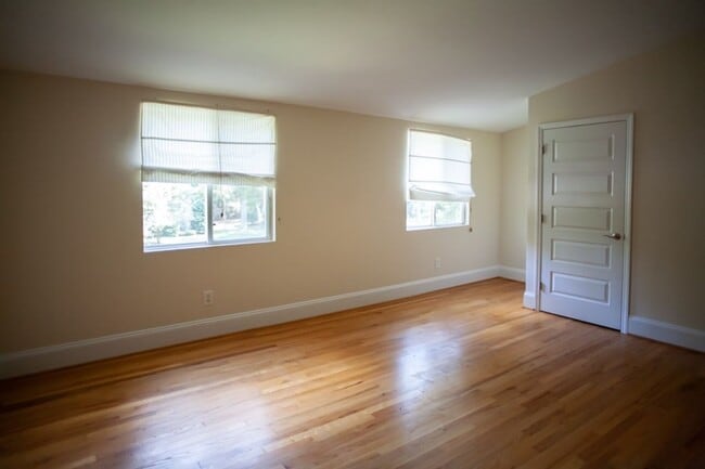 Photo - Sleek & Sun-Drenched 2BR Townhouse in Heart of Carrboro