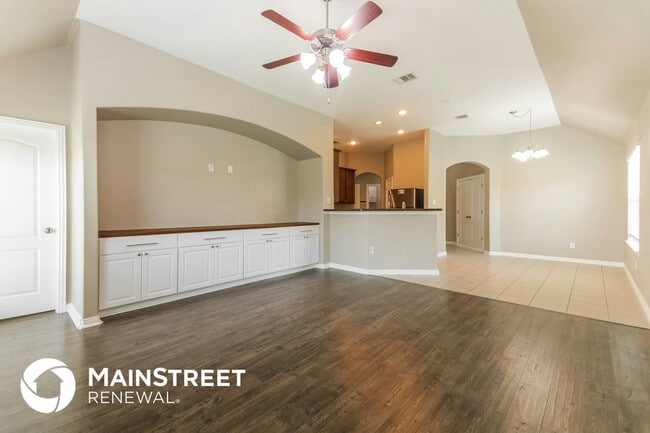 Photo - 124 Doe Meadow Ln