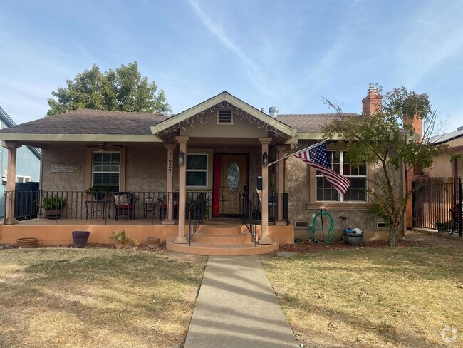 Building Photo - Merced Charm! Rental