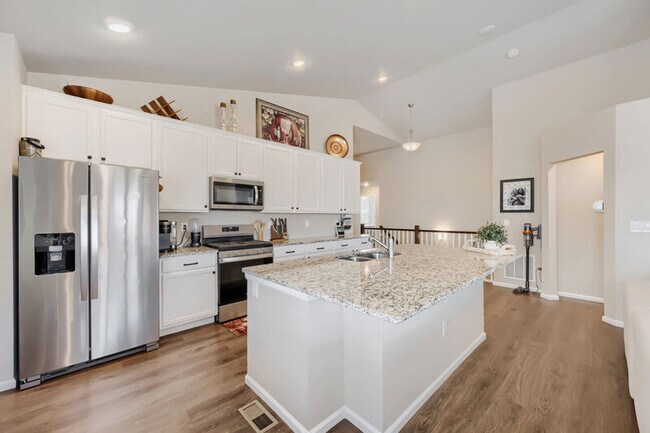 Photo - 10554 Rolling Peaks Dr