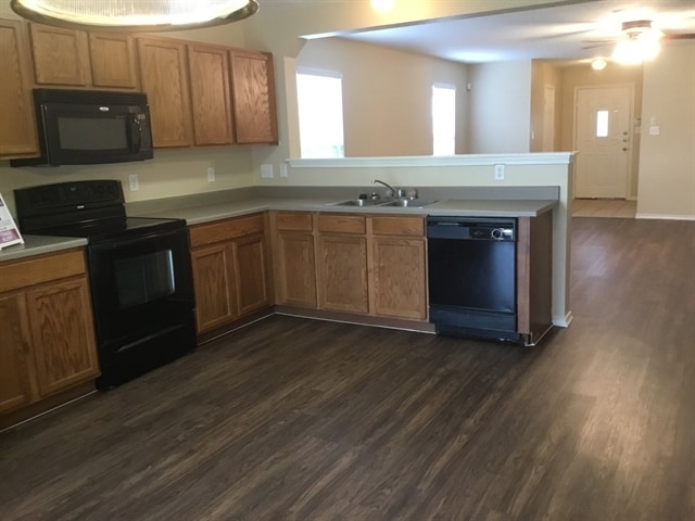 Photo - 25018 Longbranch Run