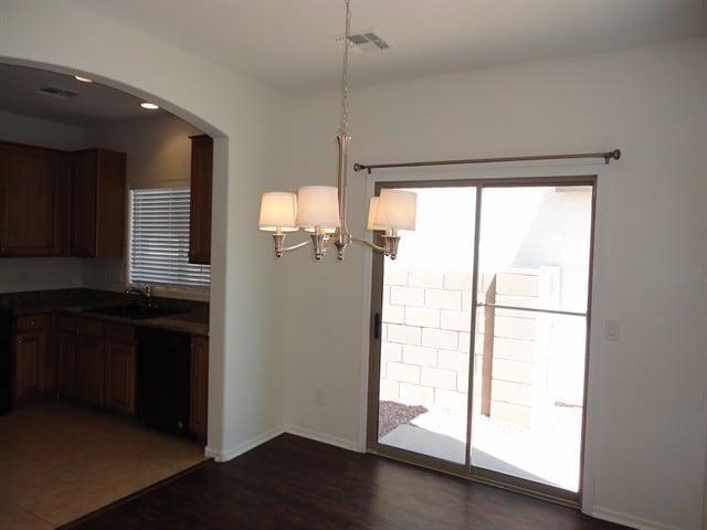 Photo - 4647 E Laurel Ave