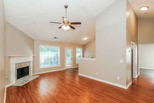 418 Baldwin Ct