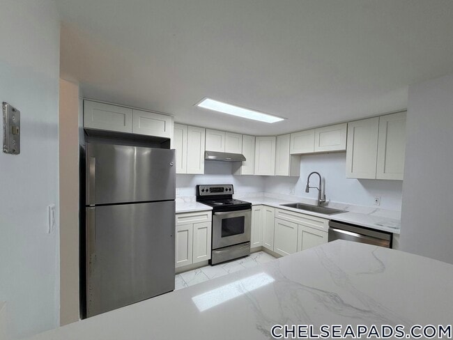 Photo - 165 Cottage St Unidad 214