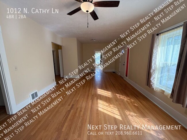 Photo - 1012 N Cathy Ln