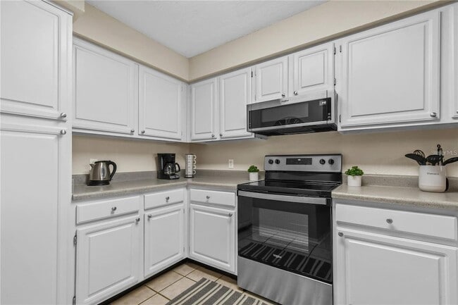 Photo - 13917 Fairway Island Dr Unit 922