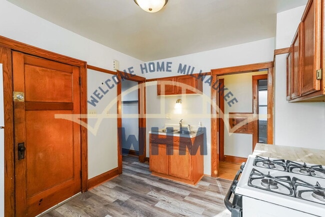 Photo - 3019 N 61st St