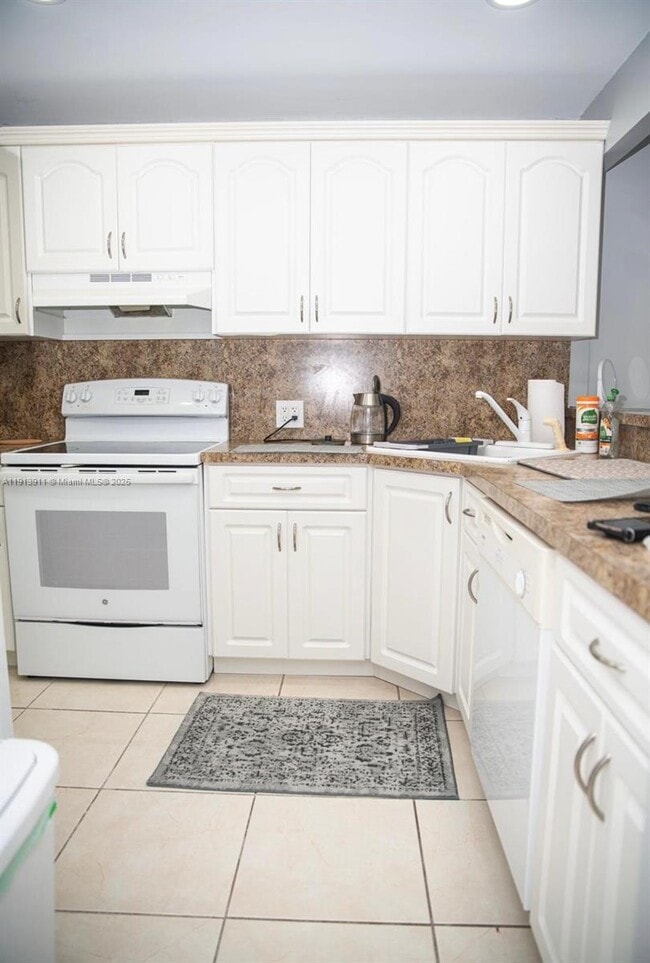 Photo - 3101 N Country Club Dr Unit 703