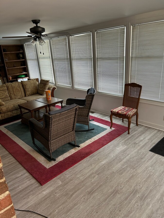 Photo - 4421 Kernersville Rd