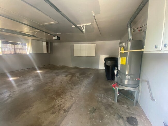 Photo - 11702 N Petersham Dr