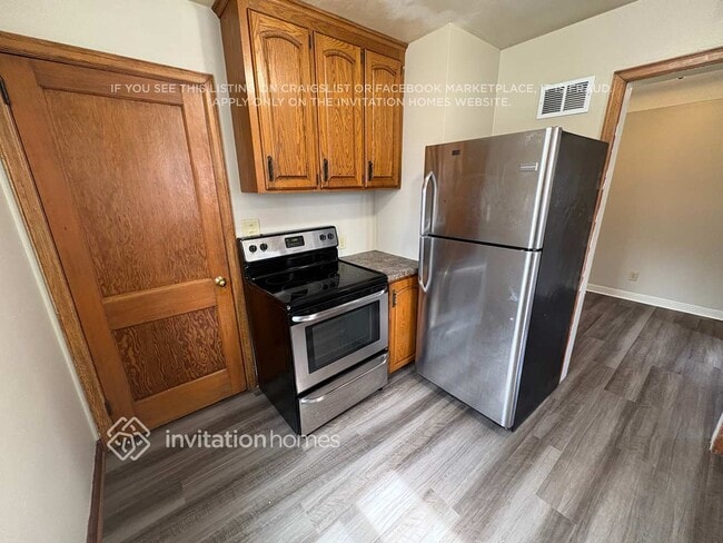 Photo - 4524 Zenith Ave N